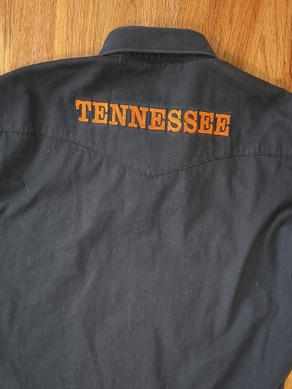 Wrangler Rodeo Button Down - Picture 6 of 7